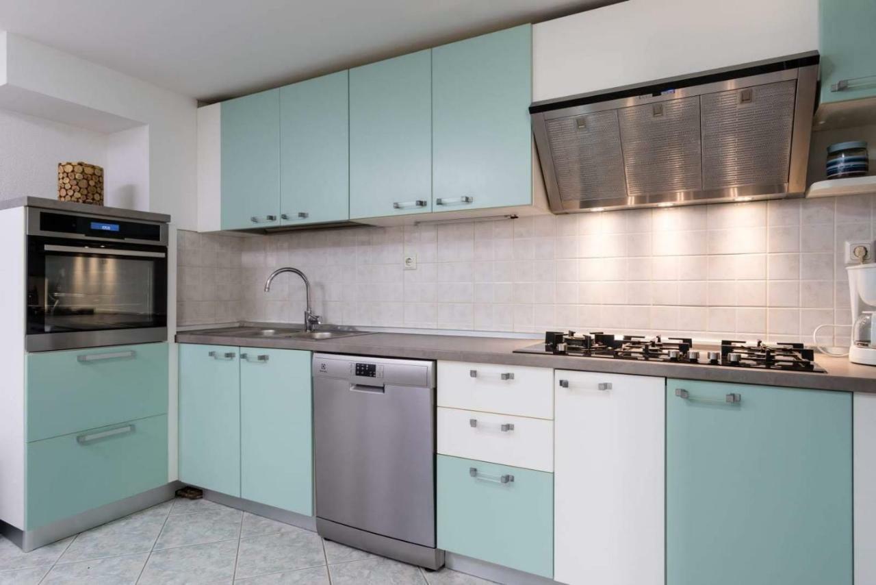 Apartmani Vinko Tribunj-Sovlje Tribunj  Luaran gambar