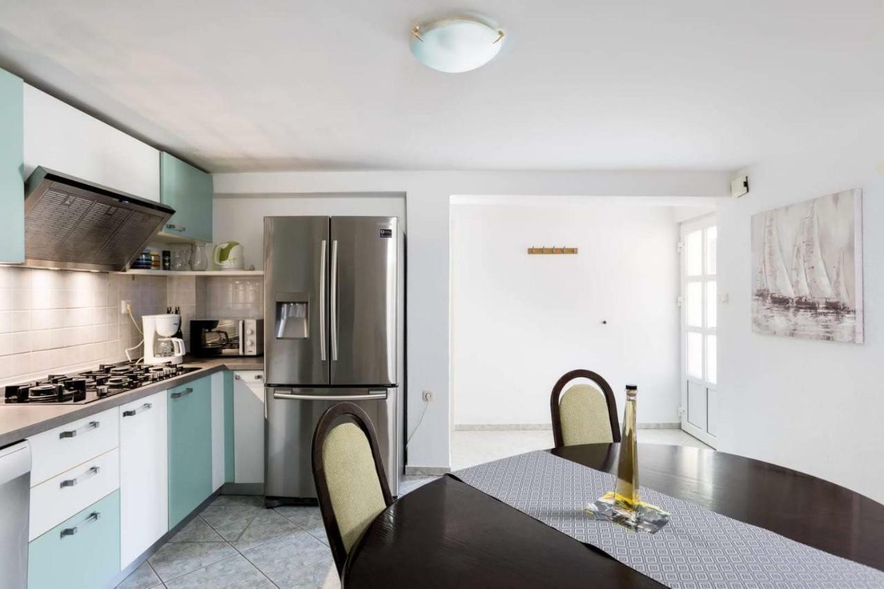Apartmani Vinko Tribunj-Sovlje Tribunj  Luaran gambar
