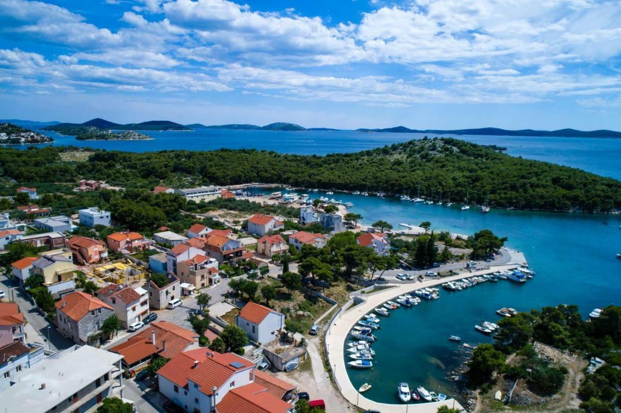Apartmani Vinko Tribunj-Sovlje Tribunj  Luaran gambar